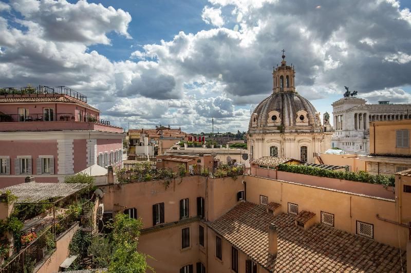 Hôtel Cosmopolita  Rome, Tapestry Collection By Hilton