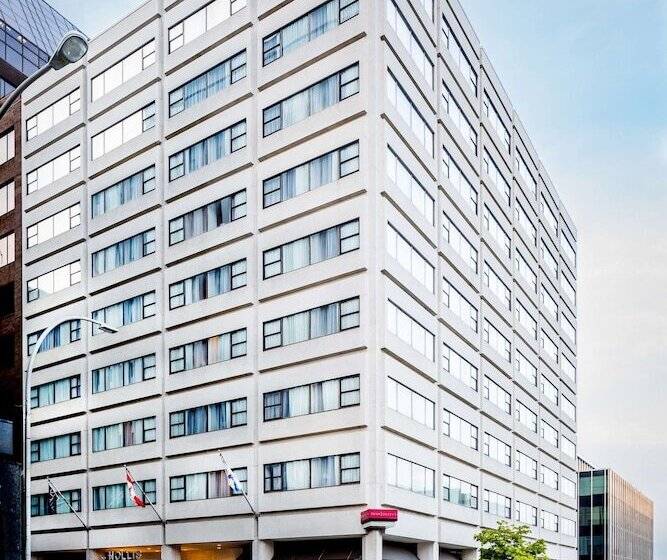 هتل The Hollis Halifax A Doubletree Suites By Hilton
