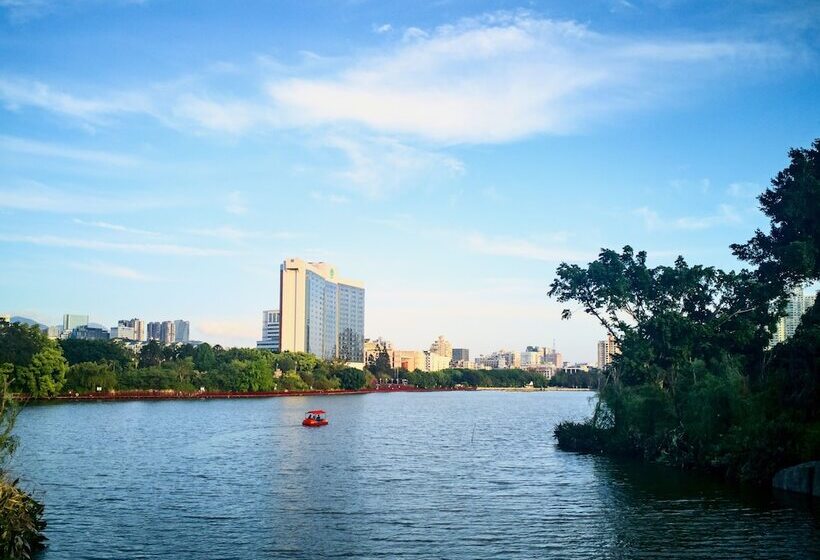 호텔 Fuzhou Lakeside