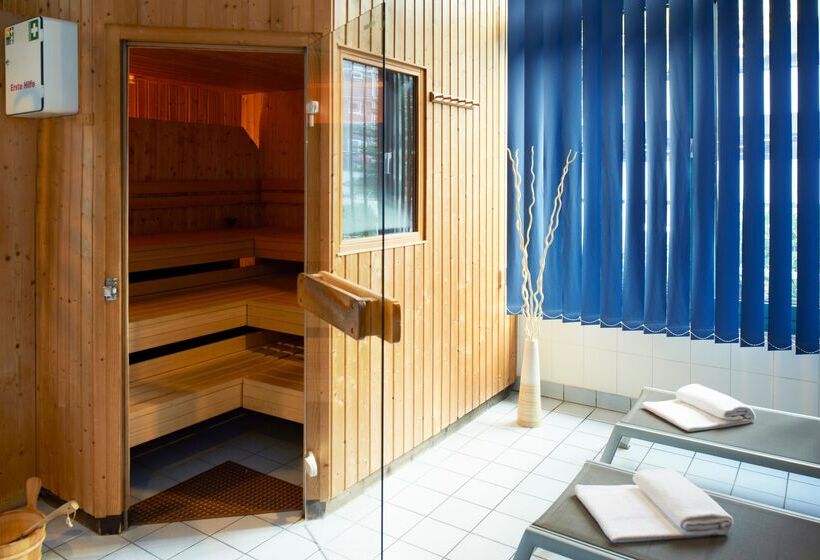 هتل Holiday Inn Essen City Centre, An Ihg