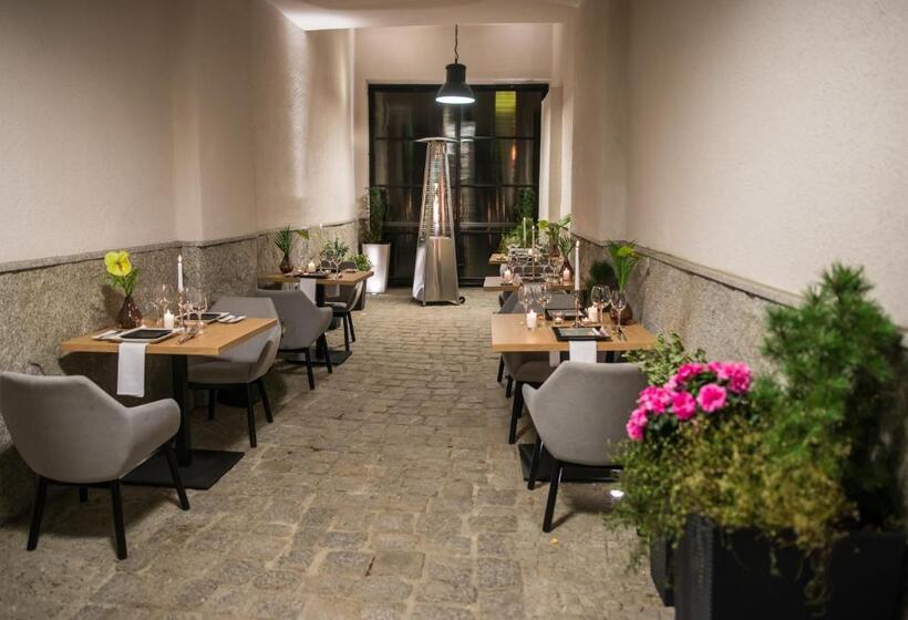 בית מלון כפרי Mercure Opole