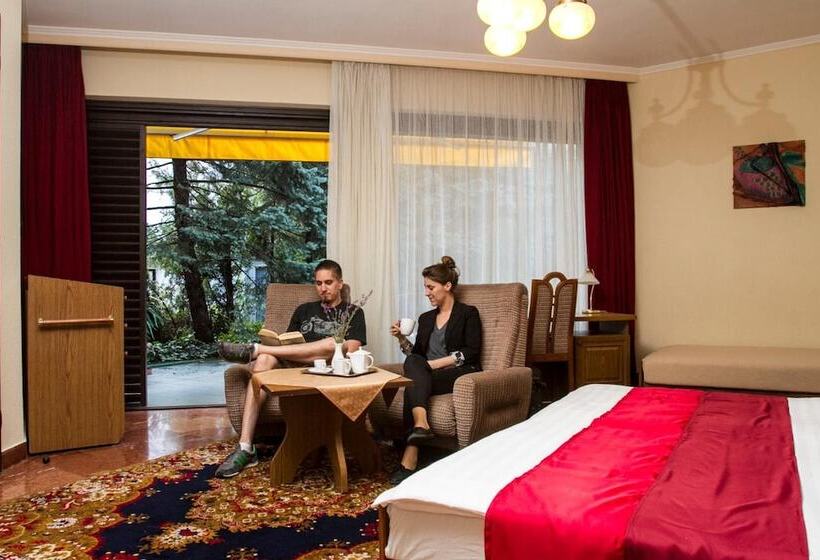 Fotos del hotel Molnár:  15