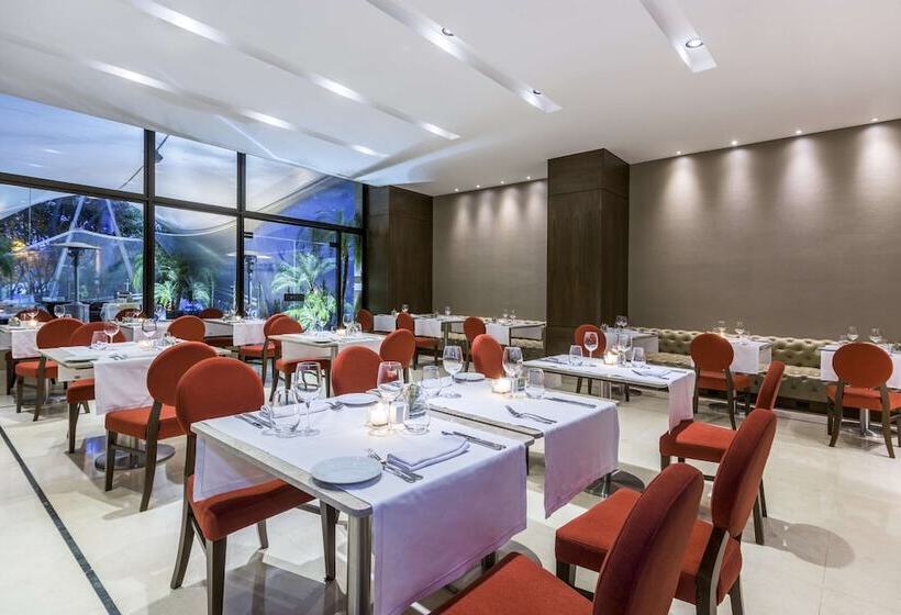 هتل NH Collection Bogotá Royal Teleport