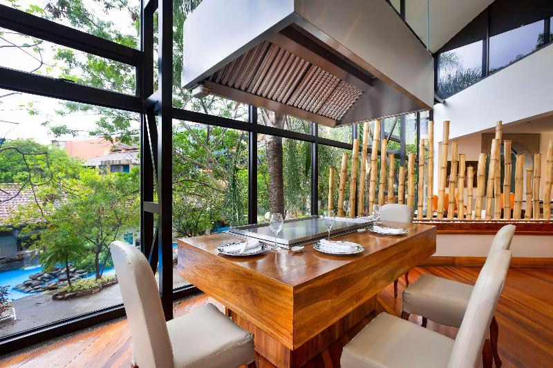هتل Radisson San Josecosta Rica
