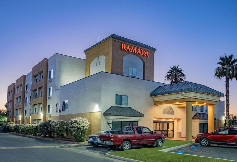 هتل Ramada Limited Bakersfield North