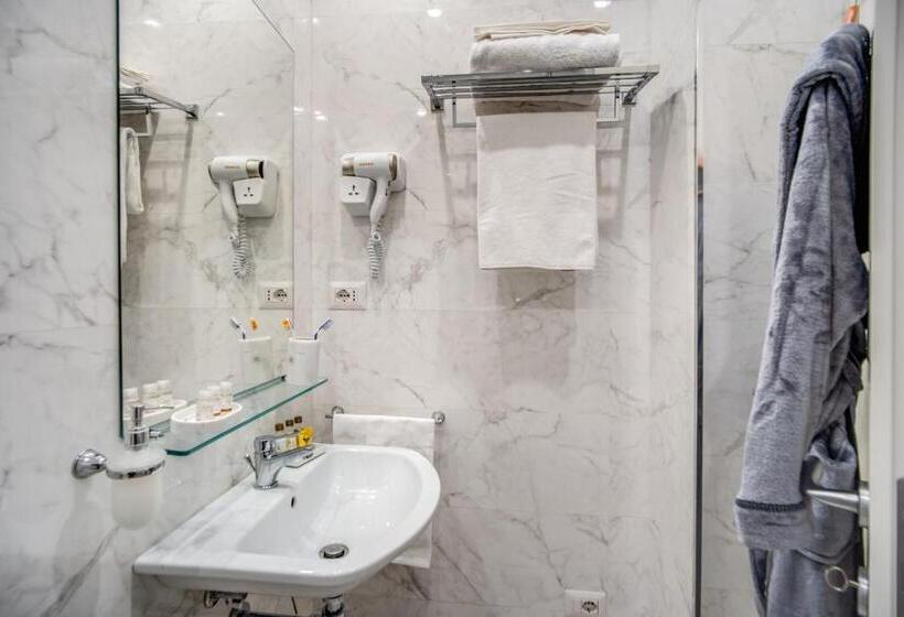 Fotos del hotel San Silvestro:  43