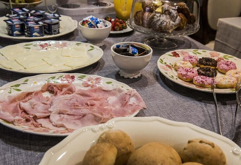 Fotos del hotel San Silvestro:  29