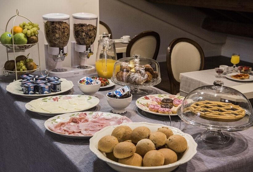 Fotos del hotel San Silvestro:  28