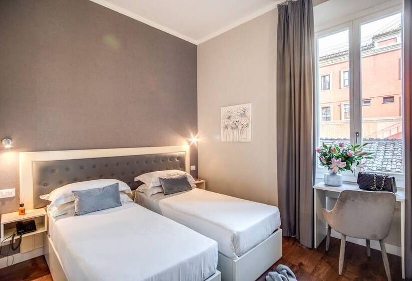 Fotos del hotel San Silvestro:  10