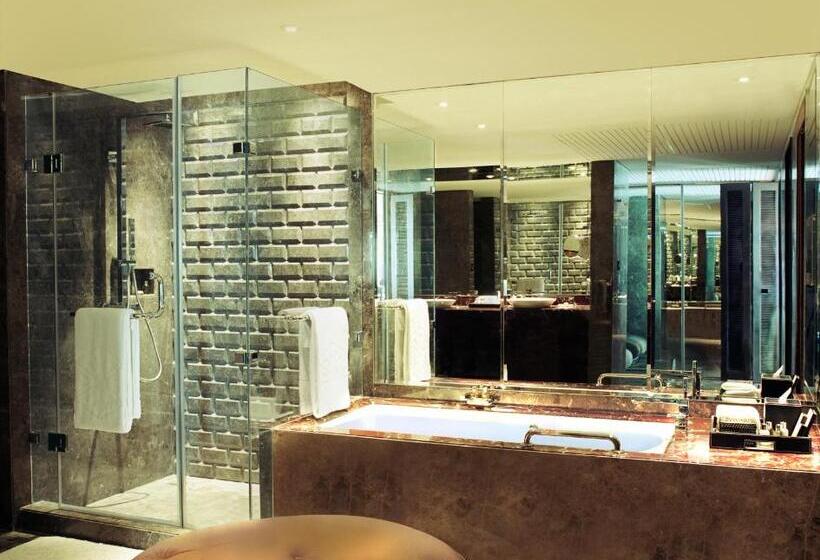 Fotos del hotel Taj Lands End:  11