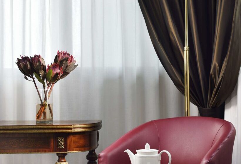 Unahotels Scandinavia Milano