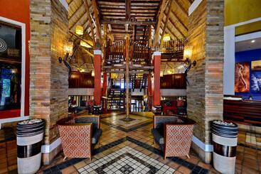 هتل Victoria Falls Safari Lodge