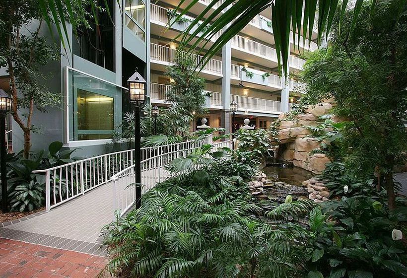 Embassy Suites Hotel Intl Airport