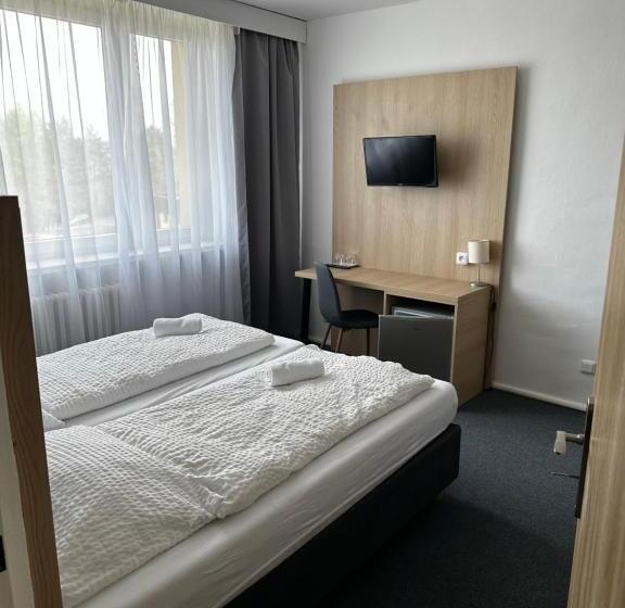 Horský Hotel Jelenovská S Bazénem V Ceně