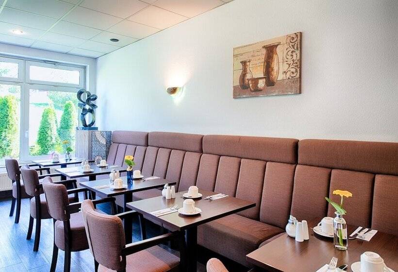 Hotel Achat  Stuttgart Zuffenhausen