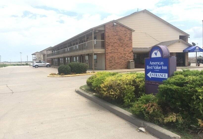 בית מלון כפרי Americas Best Value Inn Garden City