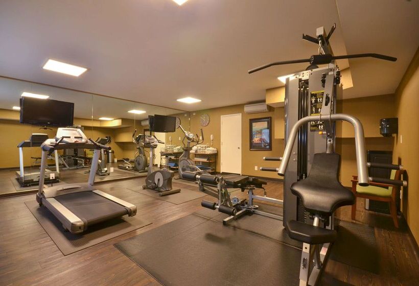 هتل Best Western The Inn & Suites Pacific Grove