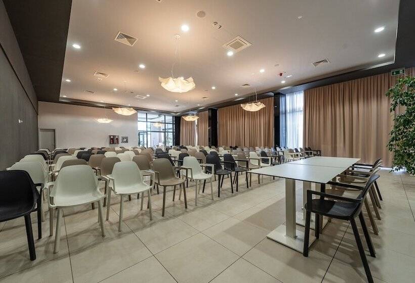 בית מלון כפרי Bluesun Holiday Village Alan