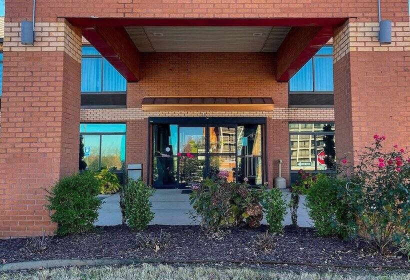 هتل Clarion Pointe Atlanta Airport College Park