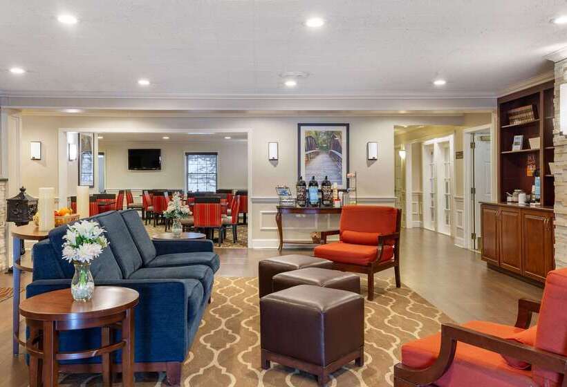 Отель Comfort Inn Auburn Worcester