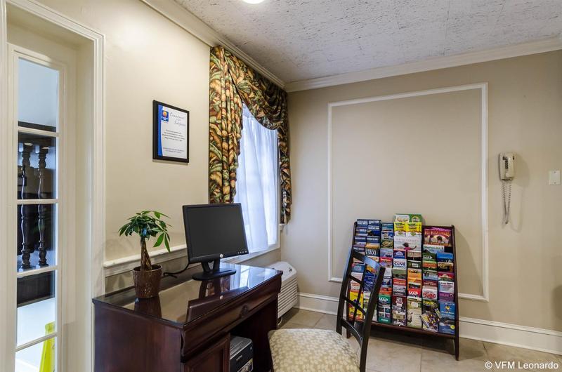 Отель Comfort Inn Auburn Worcester
