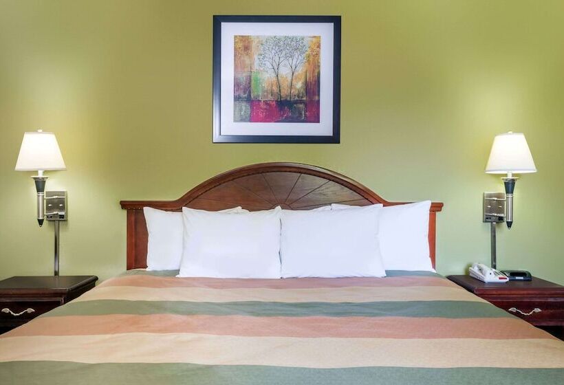 Отель Days Inn By Wyndham Blakely