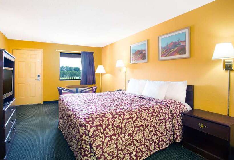 בית מלון כפרי Days Inn By Wyndham Camilla