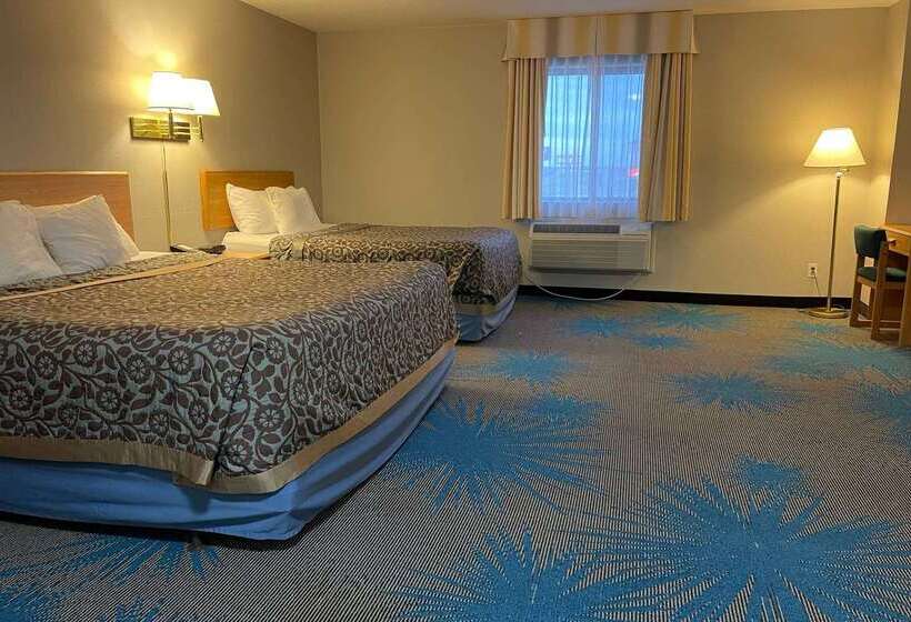 בית מלון כפרי Days Inn By Wyndham Colby