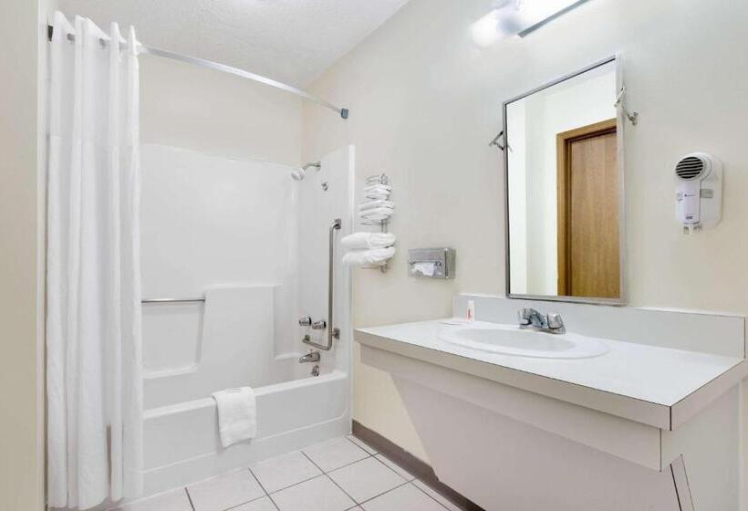 فندق Days Inn By Wyndham Concordia