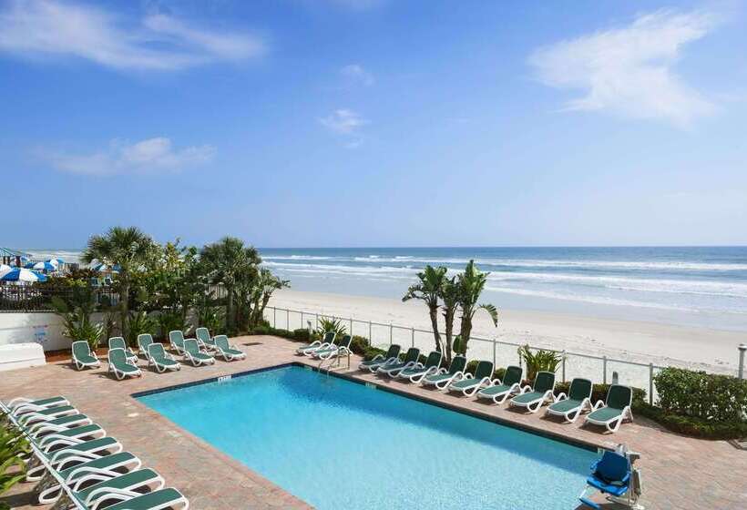 酒店 Days Inn By Wyndham Daytona Oceanfront