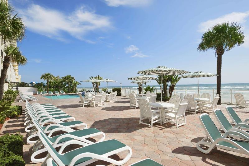 هتل Days Inn By Wyndham Daytona Oceanfront