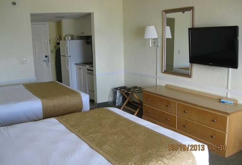 هتل Days Inn By Wyndham Daytona Oceanfront