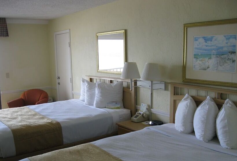 هتل Days Inn By Wyndham Daytona Oceanfront