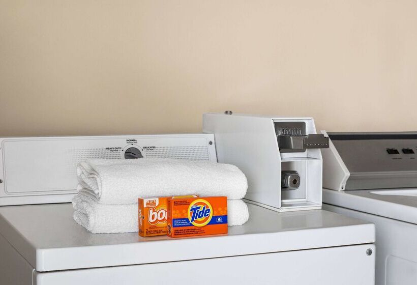 فندق Days Inn By Wyndham Demopolis