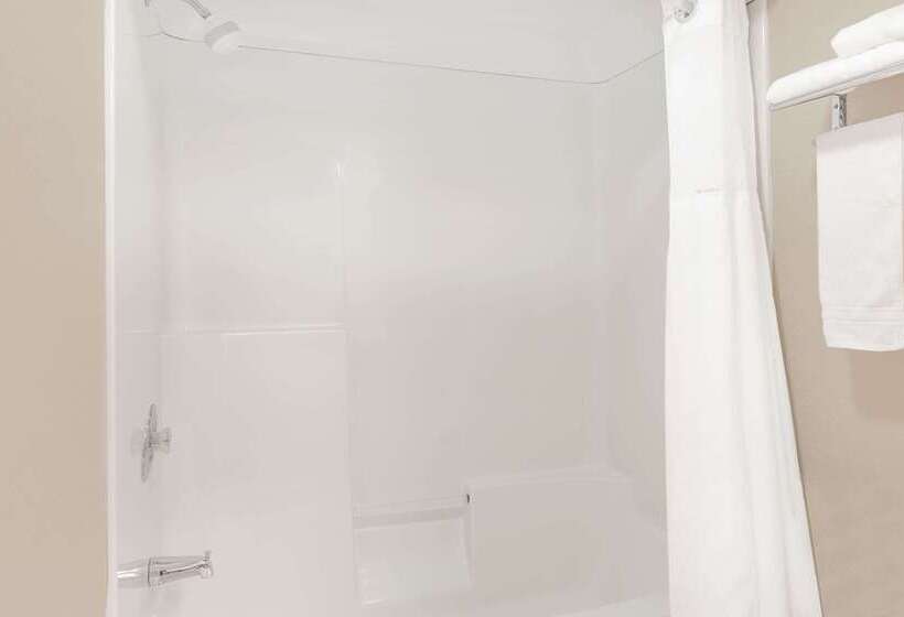 فندق Days Inn By Wyndham Elberton