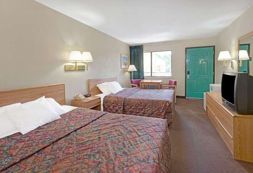 호텔 Days Inn By Wyndham Espanola