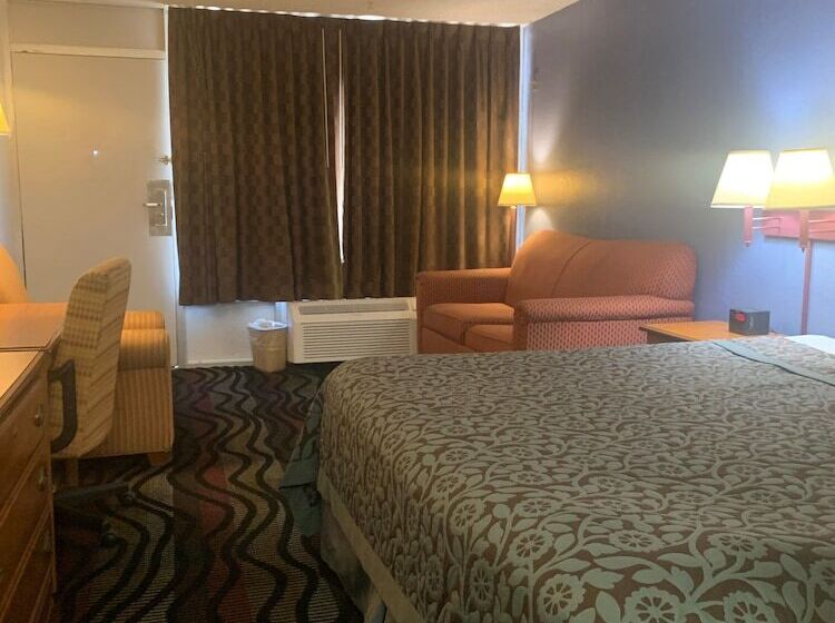 Hotel Days Inn By Wyndham Fort Myers