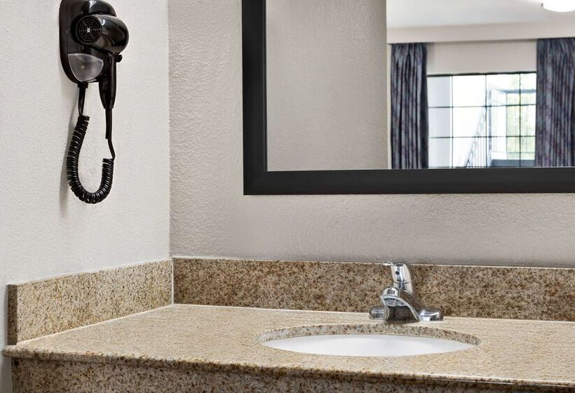 فندق Days Inn By Wyndham Fulton