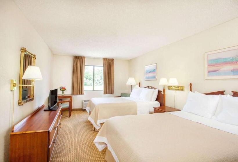 Отель Days Inn By Wyndham Glasgow