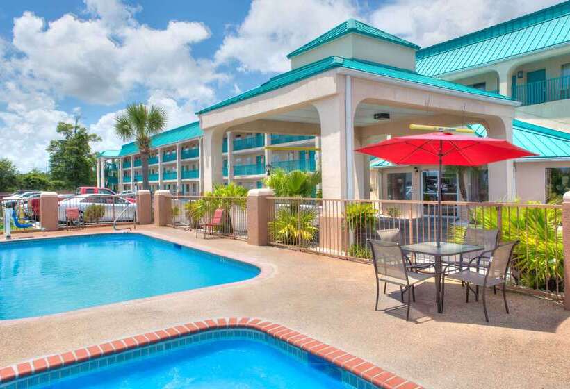 Hotel Days Inn By Wyndham Gulfport