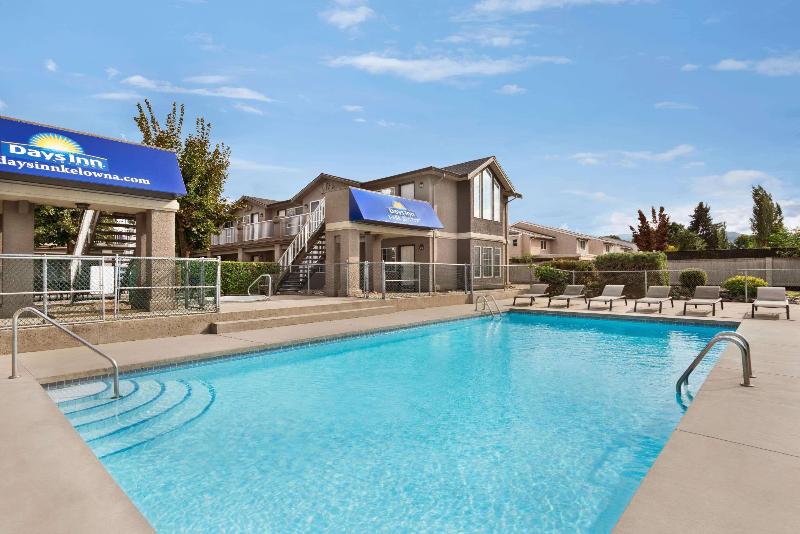 هتل Days Inn By Wyndham Kelowna