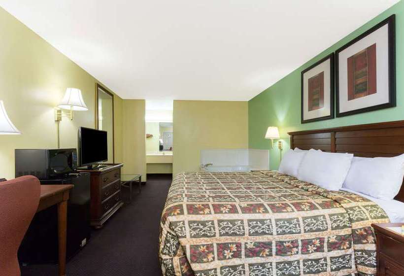 בית מלון כפרי Days Inn By Wyndham Lamont/monticello