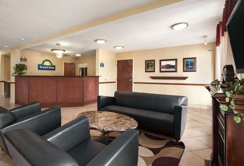 酒店 Days Inn By Wyndham Oglesby/ Starved Rock