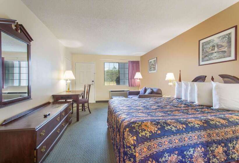 Отель Days Inn By Wyndham Picayune