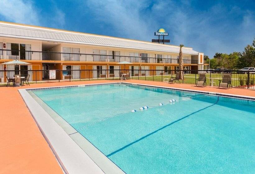 호텔 Days Inn By Wyndham Wildwood I75