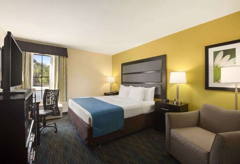 酒店 Days Inn & Suites By Wyndham Commerce