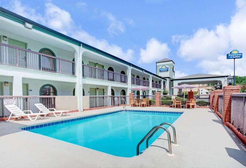 هتل Days Inn & Suites By Wyndham Stockbridge South Atlanta