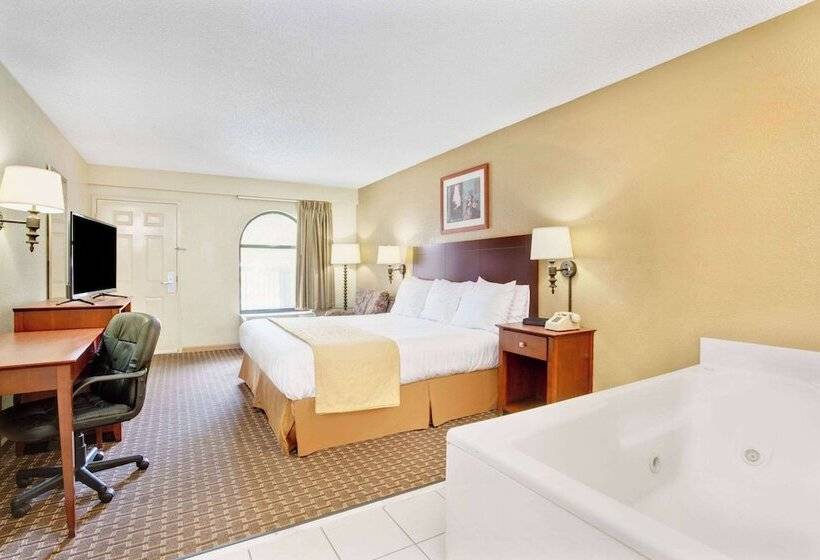 هتل Days Inn & Suites By Wyndham Stockbridge South Atlanta
