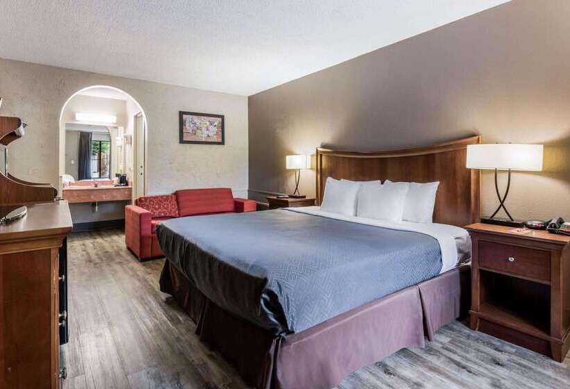 هتل Econo Lodge
