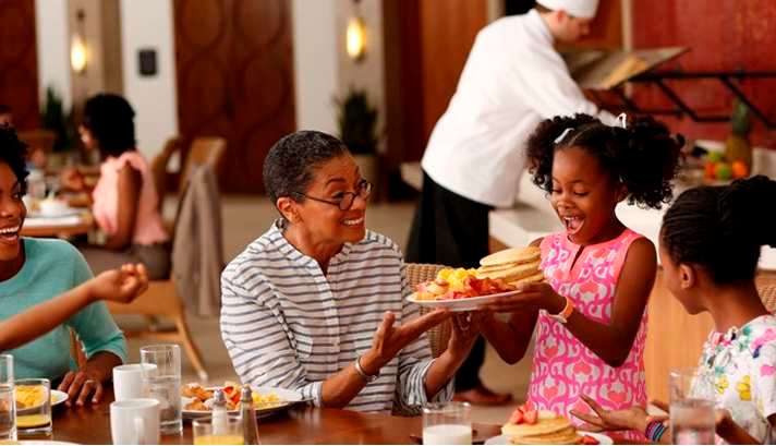 هتل Embassy Suites By Hilton Cleveland Beachwood